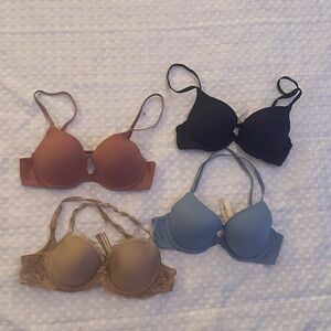 Victorias Secret 36B Bra Bundle Lightly Lined & Push-Up